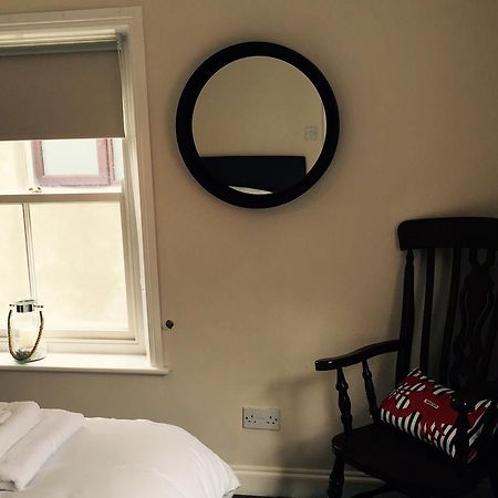 Pier Inn Cottage Уитби Экстерьер фото